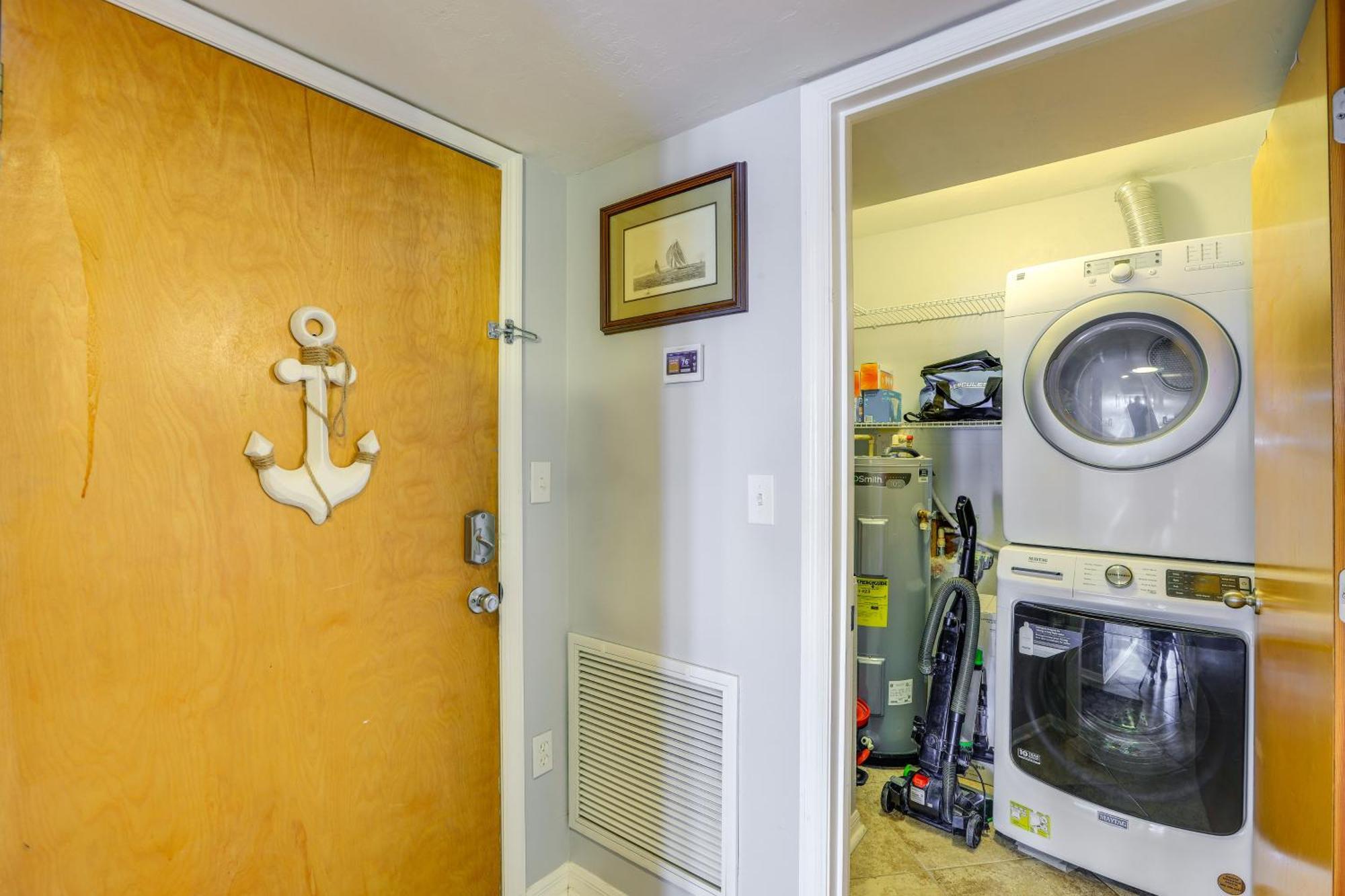 Beachfront Cedar Key Retreat With Pool Access! 外观 照片